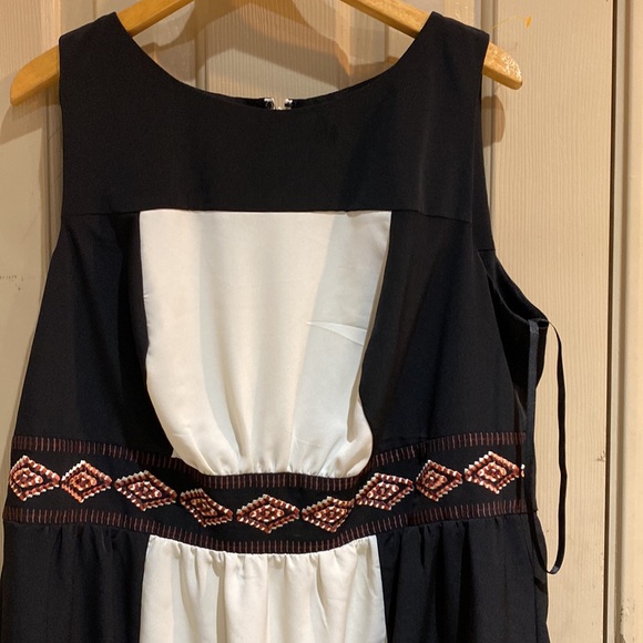 LUXII dress size 16W - Picture 2 of 5